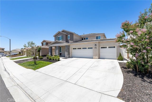 2388 Crater, Rialto, CA 92377