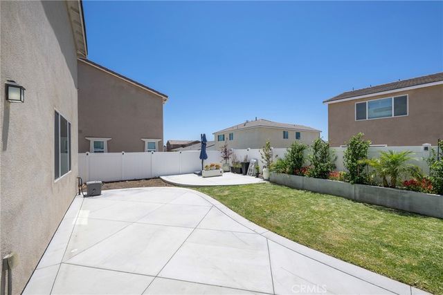 2388 Crater, Rialto, CA 92377
