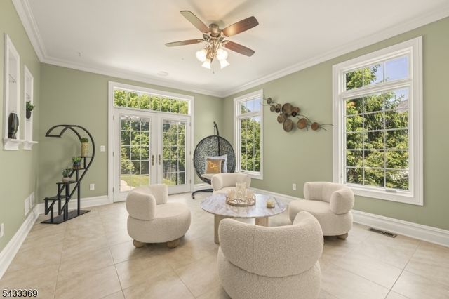 9 Lafayette Dr, Livingston Twp., NJ 07039