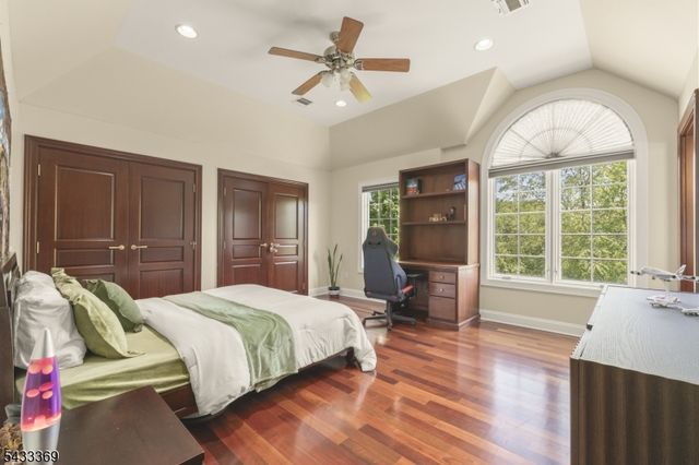 9 Lafayette Dr, Livingston Twp., NJ 07039