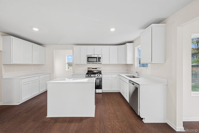 4246 Cedar Lane, Grand Blanc Charter Township, MI 48439