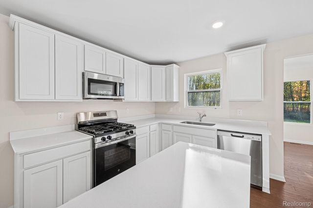 4246 Cedar Lane, Grand Blanc Charter Township, MI 48439