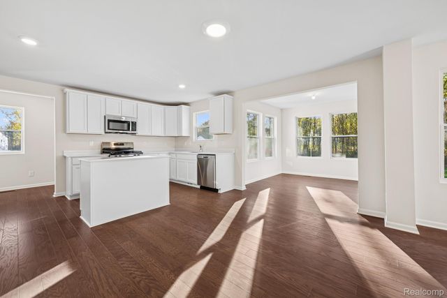 4246 Cedar Lane, Grand Blanc Charter Township, MI 48439