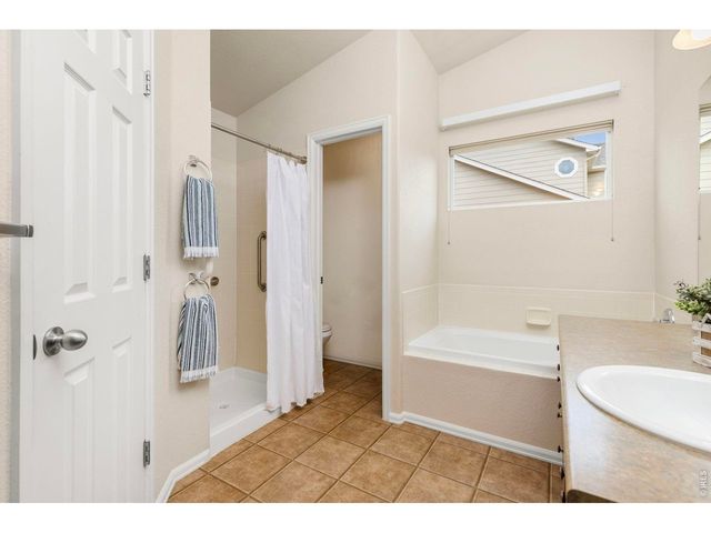 10674 Echo St, Firestone, CO 80504