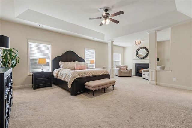 3769 Lake Haven Way, Atlanta, GA 30349