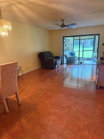 9440 SW 8th Street 110, Boca Raton, FL 33428