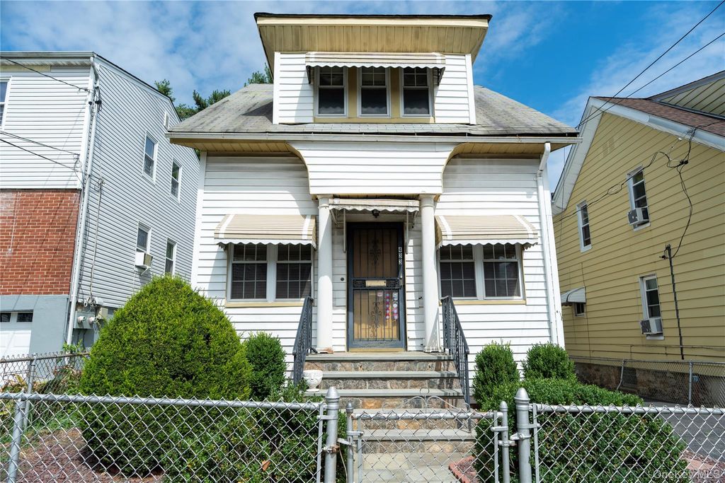 433 S 3rd Avenue, Mount Vernon, NY 10550