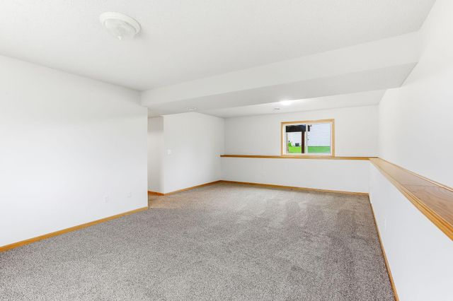 1490 Fireside Road, Waconia, MN 55387