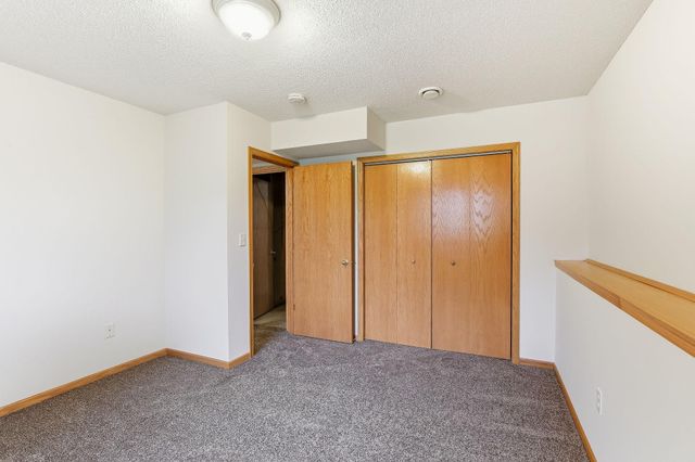 1490 Fireside Road, Waconia, MN 55387