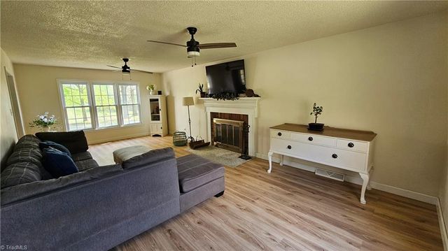 140 Allen Road, Reidsville, NC 27320