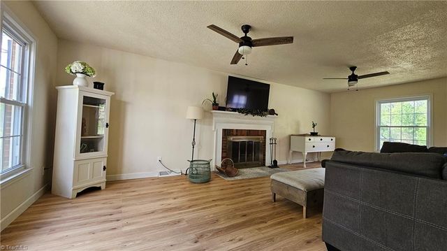 140 Allen Road, Reidsville, NC 27320