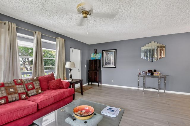 313 Durham Circle I, Deerfield Beach, FL 33442
