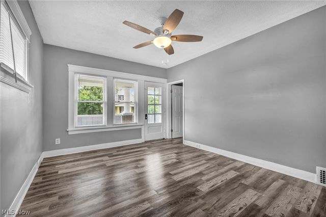 10111 Born Avenue, Cleveland, OH 44108