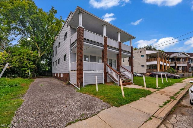 10111 Born Avenue, Cleveland, OH 44108