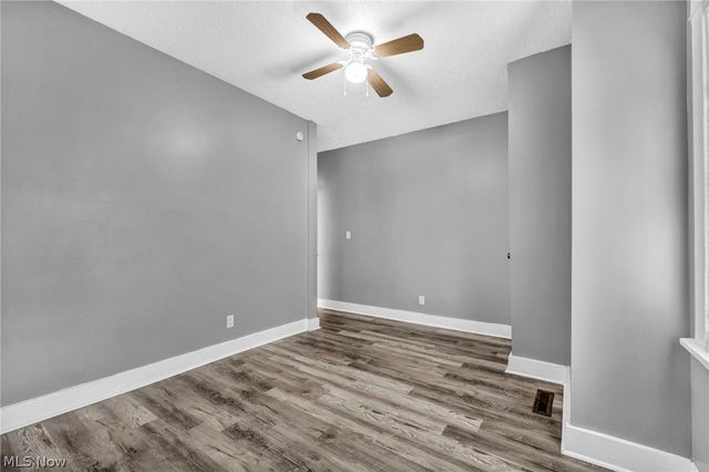 10111 Born Avenue, Cleveland, OH 44108