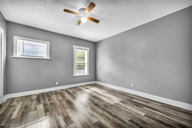 10111 Born Avenue, Cleveland, OH 44108