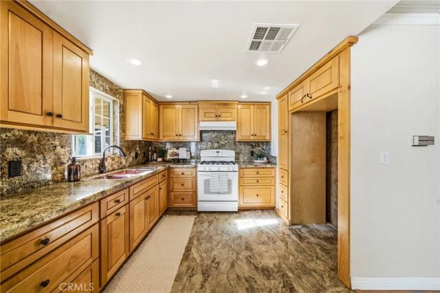 47280 Pala Road, Temecula, CA 92592