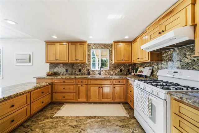 47280 Pala Road, Temecula, CA 92592