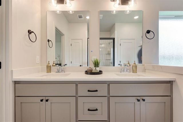 6225 Frankie Lynn Lane, Edmond, OK 73034