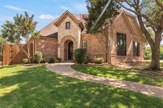 8300 Southridge Court, North Richland Hills, TX 76182