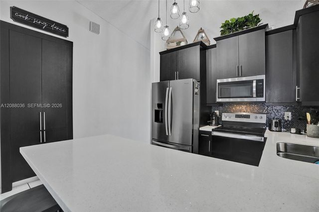 8971 NW 150th Terrace, Miami Lakes, FL 33018