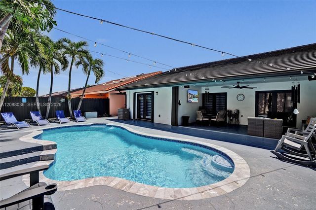 8971 NW 150th Terrace, Miami Lakes, FL 33018
