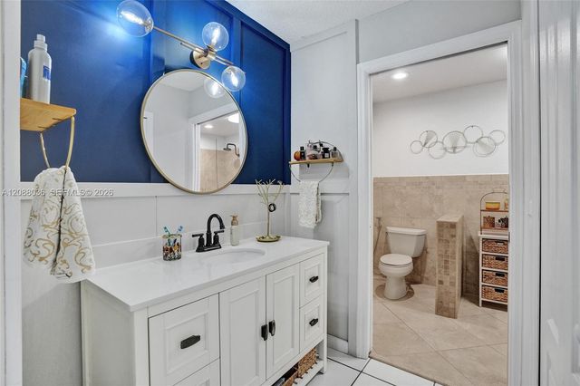 8971 NW 150th Terrace, Miami Lakes, FL 33018