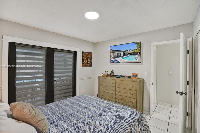 8971 NW 150th Terrace, Miami Lakes, FL 33018