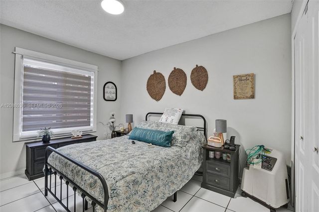 8971 NW 150th Terrace, Miami Lakes, FL 33018
