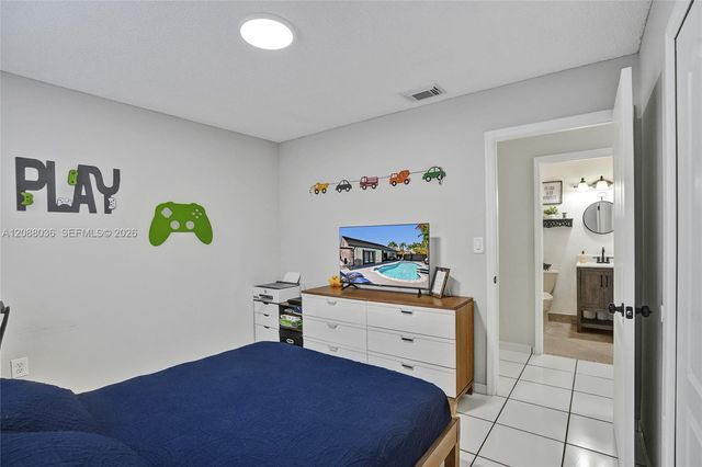 8971 NW 150th Terrace, Miami Lakes, FL 33018