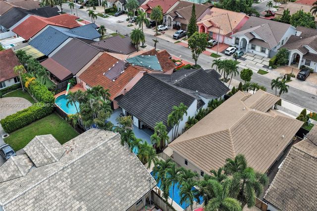 8971 NW 150th Terrace, Miami Lakes, FL 33018