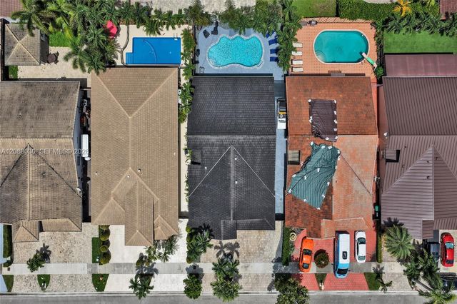 8971 NW 150th Terrace, Miami Lakes, FL 33018