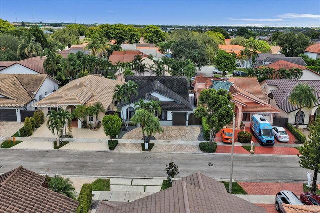 8971 NW 150th Terrace, Miami Lakes, FL 33018