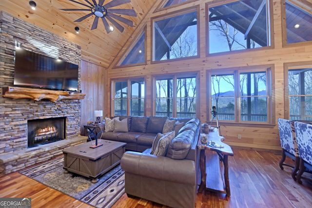 306 Native Trail, Blue Ridge, GA 30513