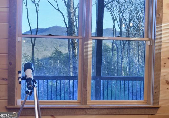 306 Native Trail, Blue Ridge, GA 30513