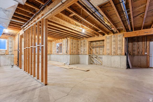 4385 N 350 W, Pleasant View, UT 84414