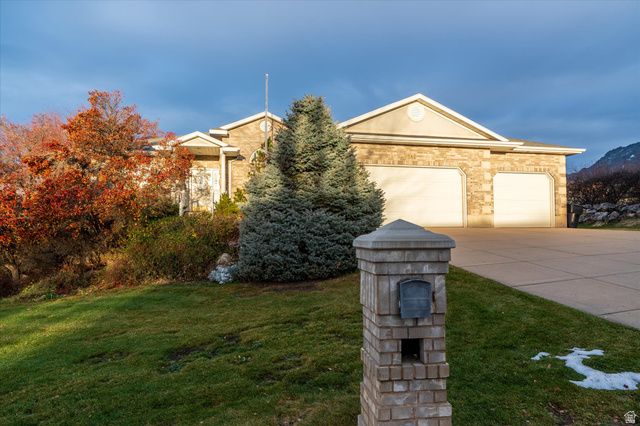 4385 N 350 W, Pleasant View, UT 84414