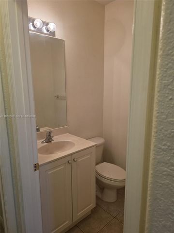 2584 SW 84th Terrace 101, Miramar, FL 33025