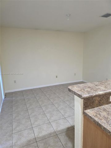 2584 SW 84th Terrace 101, Miramar, FL 33025