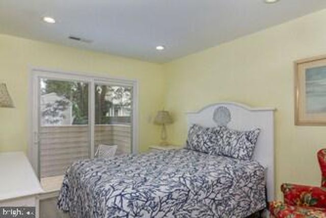40118 N CAROLINA AVE, Fenwick Island, DE 19944