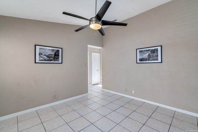 1406 Brook Run, San Antonio, TX 78232