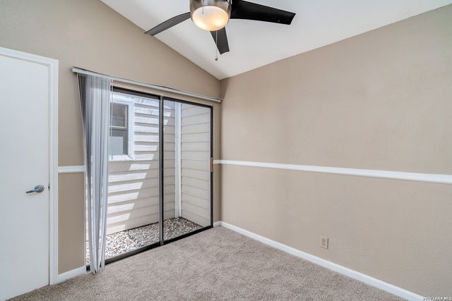 1406 Brook Run, San Antonio, TX 78232