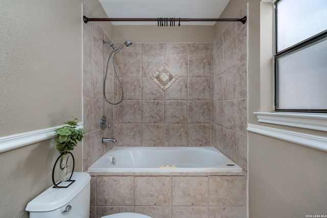 1406 Brook Run, San Antonio, TX 78232