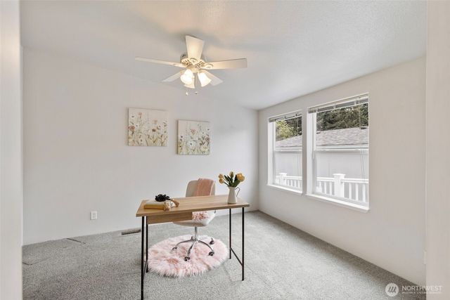 789 NE Reeds Meadow Lane, Bremerton, WA 98311