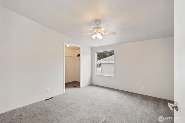 789 NE Reeds Meadow Lane, Bremerton, WA 98311