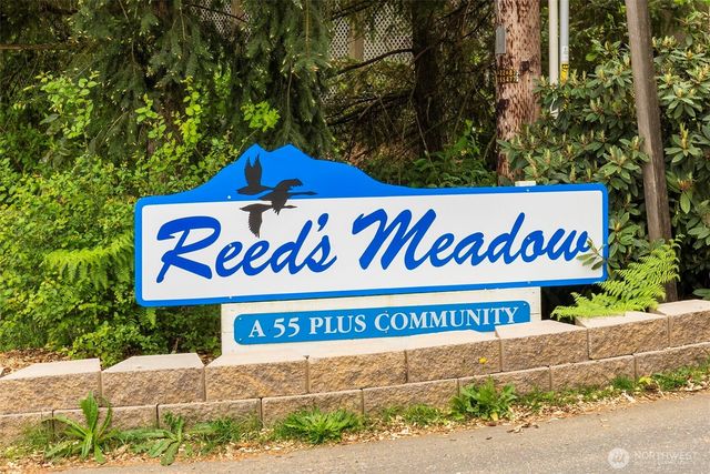 789 NE Reeds Meadow Lane, Bremerton, WA 98311