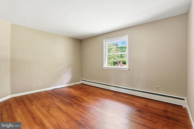 486 DERSTINE RD, Hatfield, PA 19440