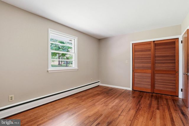 486 DERSTINE RD, Hatfield, PA 19440