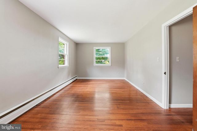 486 DERSTINE RD, Hatfield, PA 19440