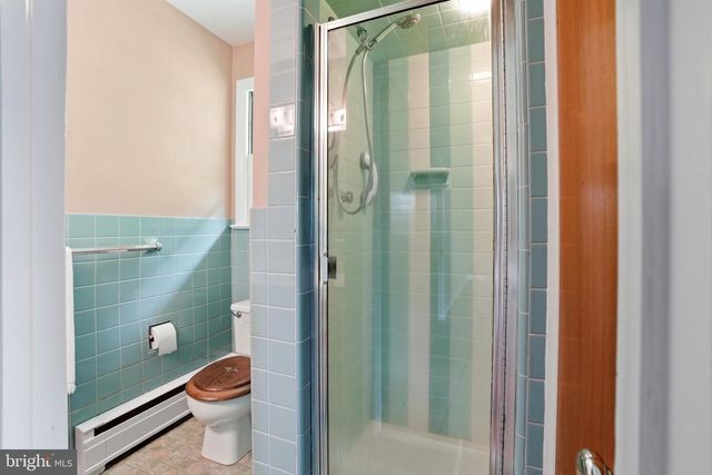 486 DERSTINE RD, Hatfield, PA 19440